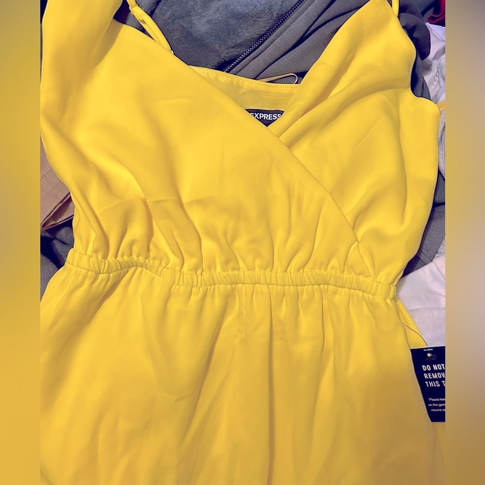 Women’s Express Maxi Dress- NWT - Picture 7 of 8
